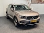 Volvo XC40 1.5 T4 RECHARGE INSCRIPTION AUTOMAAT LEDER NAVIGATIE STOEL EN STUUR VERWARMING CRUISE CONTROL APPLE CARPLAY/ANDROID RIJSTROOKSENSOREN  ACHTERUITRIJCAMERA UITKLAPBARE TREKHAAK ZEER MOOI !! Brgl