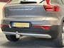 Volvo XC40 1.5 T4 RECHARGE INSCRIPTION AUTOMAAT LEDER NAVIGATIE STOEL EN STUUR VERWARMING CRUISE CONTROL APPLE CARPLAY/ANDROID RIJSTROOKSENSOREN  ACHTERUITRIJCAMERA UITKLAPBARE TREKHAAK ZEER MOOI !! Brgl