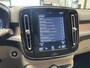 Volvo XC40 1.5 T4 RECHARGE INSCRIPTION AUTOMAAT LEDER NAVIGATIE STOEL EN STUUR VERWARMING CRUISE CONTROL APPLE CARPLAY/ANDROID RIJSTROOKSENSOREN  ACHTERUITRIJCAMERA UITKLAPBARE TREKHAAK ZEER MOOI !! Brgl