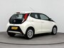 Toyota Aygo 1.0 VVT-i x-play | Airco | Camera | Elektrische ramen voor | Bluetooth