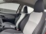 Toyota Yaris 1.0 VVT-i Energy Navigatie, achteruitrij camera, climate control, cruise control, centrale deurvergrendeling