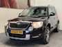 Skoda Yeti 1.2 TSI ADVENTURE TREKHAAK NAVIGATIE CLIMATE CONTROL BLUETOOTH TELEFOON MEDIA VOORBEREIDING TREKHAAK ZEER MOOI !! Brgl