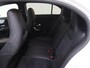 Mercedes-Benz A-klasse 180 Business Solution AMG Panoramadak / Nightpakket / Parkeercamera / Sfeerverlichting / Stoelverwarming