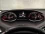 Peugeot 308 SW 1.2 PureTech Sport (PANORAMADAK, APPLE CARPLAY, LEDER, GROOT NAVI, SPORTSTOELEN, PARKEERSENSOREN, TREKHAAK, GETINT GLAS, LANE ASSIST, NIEUWSTAAT)
