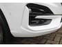 Ford Kuga 2.5 PHEV 225PK ST-LINE X | NAVIGATIE | STUUR / STOELVERWARMING | ACHTERBANK VERWARMING | DODEHOEKDETECTIE | ELEKTRISCH WEGKLAPBARE TREKHAAK | ACHTERUITRIJCAMERA | KEYLESS ENTRY / START |