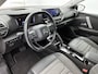 Citroën E-C4 Feel Edition 50 kWh 136pk Automaat | Climate Control | Navigatie | Cruise Control | Achteruitrijcamera | Parkeersensoren Achter | Head-Up Display | Verwarmbare Voorstoelen/Stuurwiel/Voorruit | Apple Carplay/Android Auto |