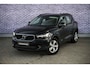 Volvo XC40 1.5 T2 Momentum Core | Carplay / Android Auto | Parkeercamera | DAB+ | Volvo on Call | LED | Climate Control | Navigatie | Parkeersensoren voor + achter |