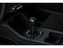 Volvo XC40 1.5 T2 Momentum Core | Carplay / Android Auto | Parkeercamera | DAB+ | Volvo on Call | LED | Climate Control | Navigatie | Parkeersensoren voor + achter |