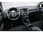 Volvo XC40 1.5 T2 Momentum Core | Carplay / Android Auto | Parkeercamera | DAB+ | Volvo on Call | LED | Climate Control | Navigatie | Parkeersensoren voor + achter |