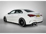 Mercedes-Benz A-klasse 180 AMG Limousine | NIGHT pakket | Multispaaks velgen | Sfeerverlichting | Spiegel pakket | Parkeer pakket + achter camera Inclusief 24 maanden MB Certified garantie voor Europa.