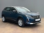 Peugeot 3008 1.2 PureTech Active Pack Camera | Afneembare Trekhaak | Climate Control | Stoelverwarming | Parkeersensoren | Carplay | Achteruitrijcamera | Apple Carplay/Android Auto|telefoonintegratie premium | Cruise control