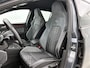 Volkswagen Golf 1.5 eTSI R-Line (2x)| Stoelverwarming | Carplay | Adaptive Cruise |