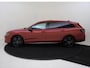 Volkswagen Passat Variant 1.5 eHybrid R-Line Edition | Panoramadak | Trekhaak | Adaptieve demping systeem | Parkeerassistent | 3-zone airco | 360 camera | Head-up display | LED matrix verlichting |