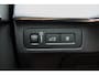 Volvo XC90 T8 Twin Engine 408Pk Aut. | Plug In Hybrid | AWD | Inscription | 7-Persoons | Panoramadak | Luchtvering | Achteruitrijcamera | 21'' | Ember Black