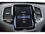 Volvo XC90 T8 Twin Engine 408Pk Aut. | Plug In Hybrid | AWD | Inscription | 7-Persoons | Panoramadak | Luchtvering | Achteruitrijcamera | 21'' | Ember Black