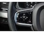 Volvo XC90 T8 Twin Engine 408Pk Aut. | Plug In Hybrid | AWD | Inscription | 7-Persoons | Panoramadak | Luchtvering | Achteruitrijcamera | 21'' | Ember Black