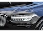 Volvo XC90 T8 Twin Engine 408Pk Aut. | Plug In Hybrid | AWD | Inscription | 7-Persoons | Panoramadak | Luchtvering | Achteruitrijcamera | 21'' | Ember Black