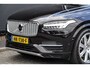 Volvo XC90 T8 Twin Engine 408Pk Aut. | Plug In Hybrid | AWD | Inscription | 7-Persoons | Panoramadak | Luchtvering | Achteruitrijcamera | 21'' | Ember Black