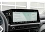 Volkswagen e-Transporter 218pk 34 L2H1 Life 64 kWh | Trekhaak | Navigatie | Laadvloer
