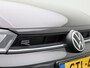 Volkswagen Polo 1.0 TSI R-Line Automaat | Apple carplay | Camera | Parkeersensoren | Cruise Control |