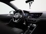 Volkswagen Polo 1.0 TSI R-Line Automaat | Apple carplay | Camera | Parkeersensoren | Cruise Control |