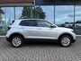 Volkswagen T-Cross 1.0 TSI 110PK Life - Climate - Parkeerhulp - Media Apple/Android - Cruise