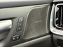 Volvo V60 T6 Plug-in hybrid AWD Plus Dark | Harman Kardon Audio | Trekhaak | Stoel- / Stuurverwarming Voor + Achter | 360 Camera | Adaptive Cruise | Long Range | Google | Carplay | Dodehoekdetectie