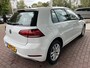 Volkswagen Golf 1.0 TSI Highline / Led verlichting / Stoelverwarming / PDC / Alcantara / Navi / Adaptive cruise