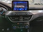 Ford Focus 1.0 EcoBoost 125pk Titanium Business Hatchback | Trekhaak | Navi | CarPlay | 16" | Comfortstoelen | PDC voor en achter