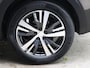 Peugeot 5008 SUV Allure Pack Business 136pk Hybrid | Achteruitrijcamera | Navigatie | 18" Lichtmetalen velgen