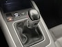Citroën C5 Aircross SUV Business Plus 130pk | Navigatie | Achteruitrijcamera | Led koplampen | Climate Control | Adaptieve Cruise Control | Handsfree Achterklep | Stoel elektrisch+verwarmd | Parkeersensoren v+a | Keyless | Dodehoeksensor | Bluetooth | Apple Carplay / Android Auto | DAB+ radio | Donker getint glas | Trekhaak | 19" lichtmetalen velgen |