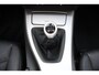 BMW 3-Serie Touring 318i Executive Clima/Cruise/Panodak/Bi-Xenon/Stoelverwarming/Navi/Bluetooth/Leder/PDC/RadioCD.AUX/18"LM/Isofix