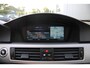 BMW 3-Serie Touring 318i Executive Clima/Cruise/Panodak/Bi-Xenon/Stoelverwarming/Navi/Bluetooth/Leder/PDC/RadioCD.AUX/18"LM/Isofix