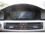 BMW 3-Serie Touring 318i Executive Clima/Cruise/Panodak/Bi-Xenon/Stoelverwarming/Navi/Bluetooth/Leder/PDC/RadioCD.AUX/18"LM/Isofix