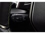Peugeot 2008 1.2 Hybrid 136 GT Automaat | Navigatie | Climate Control | Lichtmetalen Velgen | Cruise Control Adaptief | Keyless Entry & Start | Zwart Dak | Mirror Screen