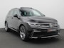 Volkswagen Tiguan 1.4 TSI eHybrid R-Line Business 245PK DSG Panorama Dak, Trekhaak, Achterruitrijamera, Elektr. Achterklep, Virtual Cockpit, Matrix-LED Verlichting, Adaptieve Cruise Control, Side Assist, Stuur- en Stoelverwarming, Park Assist, 19" LM Velgen