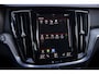 Volvo V60 2.0 T8 Twin Engine AWD Inscription | Adaptieve Cruise Control | Harman Kardon Audio | Parkeercamera | Trekhaak | Dodehoek Detectie | Stoel-/Voorruitverwarming | Nappa Lederen Bekleding + Stoelventilatie en massage |