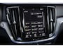 Volvo V60 2.0 T8 Twin Engine AWD Inscription | Adaptieve Cruise Control | Harman Kardon Audio | Parkeercamera | Trekhaak | Dodehoek Detectie | Stoel-/Voorruitverwarming | Nappa Lederen Bekleding + Stoelventilatie en massage |