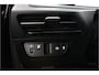 Kia EV6 Light Edition 58 kWh - SOH 98,9% - Stoel-/stuurverwarming - Cruise Control - Apple CarPlay/Android Auto - Navigatie - Fabrieksgarantie tot 08-2031