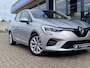Renault Clio 1.0 TCe Bi-Fuel Zen / LPG-Benzine / NL-Auto / 1e-Eigenaar / Dealer-Onderhouden / Cruise-Control / Apple-Carplay & Android-Auto / LED / DAB Radio-bluetooth / PDC-Achter / 16'' LMV / ENZ.