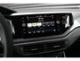 Volkswagen Polo 1.0 TSI 110PK DSG R-LINE / FULL BLACK / VERLAGINGSVEREN / APPLE CARPLAY / LED KOPLAMPEN / DIGITAL DASCH / MAXTON