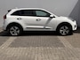 Kia e-Niro DynamicPlusLine 64 kWh | Navi | Clima | Camera | Schuif-/Kanteldak | Stoel-/Stuurverwarming | Apple Carplay & Android Auto