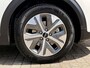 Kia e-Niro DynamicPlusLine 64 kWh | Navi | Clima | Camera | Schuif-/Kanteldak | Stoel-/Stuurverwarming | Apple Carplay & Android Auto