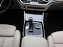 BMW 3-Serie Touring 318i Sport Line | Automaat | Apple CarPlay / Android Auto | Panoramadak | Oyster Leer | Stoelverwaming | Virtual Cockpit | Climate Control | Navigatie | Lichtmetalen Velgen |