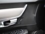 Volvo V90 2.0 B4 Momentum Business | Automaat | Navigatie | Leder | Apple Carplay / Android Auto | Stoel-Stuurverwarming | Achteruitrijcamera | Elektrische Achterklep | LED | Lichtmetalen Velgen |