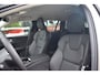 Volvo V60 T6 350pk AWD Essential Bright | Leder | Park Assist | Driver Ass
