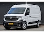 Renault Master T35 | L2H2 | 2.0Dci 150Pk | Stoel-Bank | 3.500Kg Trekgewicht | Achteruitrijcamera | Opstaptrede | LED