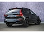 Volvo XC60 2.0 T6 Plug-in hybrid AWD Plus Black Edition | Adaptieve Cruise Control | Panoramadak | Harman Kardon Audio | 360° Parkeercamera | Stoel-/Stuurverwarming | Dodehoek Detectie |