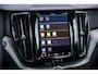 Volvo XC60 2.0 T6 Plug-in hybrid AWD Plus Black Edition | Adaptieve Cruise Control | Panoramadak | Harman Kardon Audio | 360° Parkeercamera |  Stoel-/Stuurverwarming | Dodehoek Detectie |