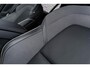 Volvo V60 2.0 T6 Plug-in hybrid AWD Plus Dark | Adaptieve Cruise Control | 360 Parkeercamera | 19" Lichtmetalen Velgen | Stoel-/Stuurverwarming | Harman Kardon Audio | Trekhaak | Sportstoelen |